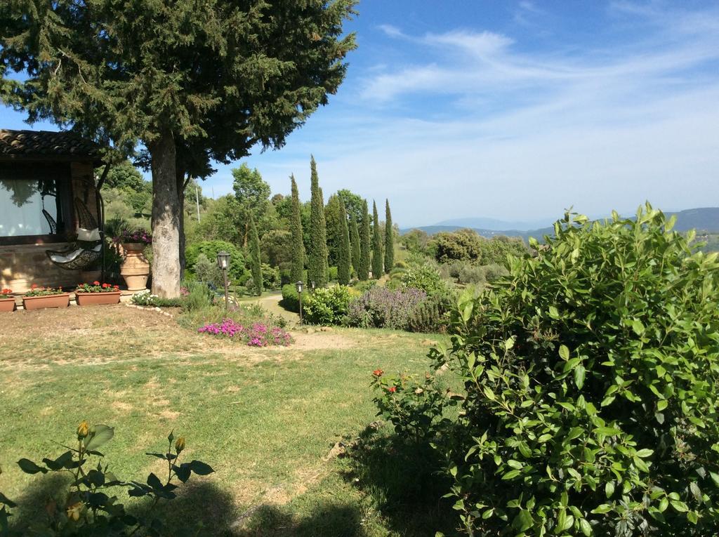 Agriturismo La Bicocca - Apt. "Il Leccio" カステル・リゴーネ エクステリア 写真