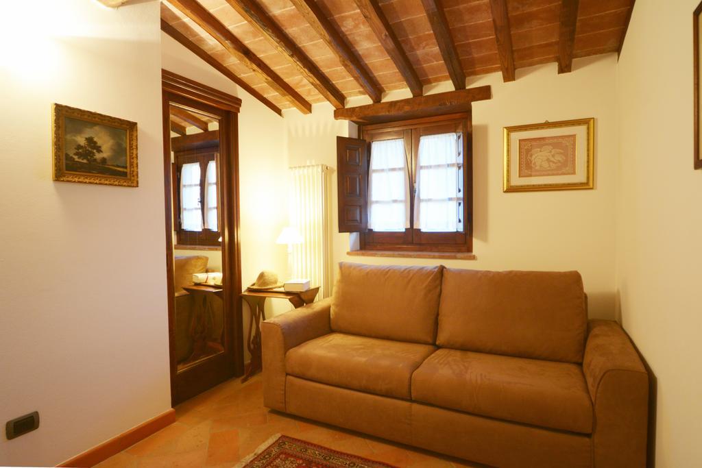 Agriturismo La Bicocca - Apt. "Il Leccio" カステル・リゴーネ 部屋 写真